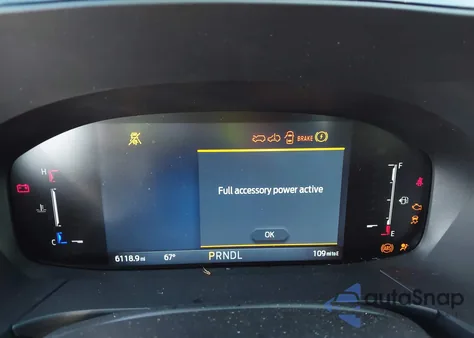 2025 Ford Escape St-Line Select z USA, uszkodzony, nr VIN 1FMCU9NZ2SUB25022